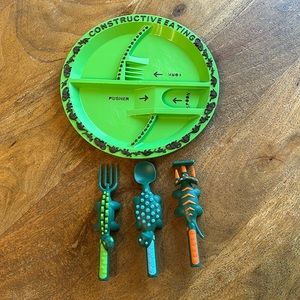 Dinosaur utensil & plate set